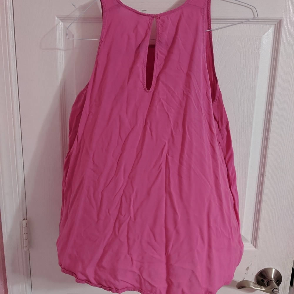 Pink tank - Picture 4 of 4